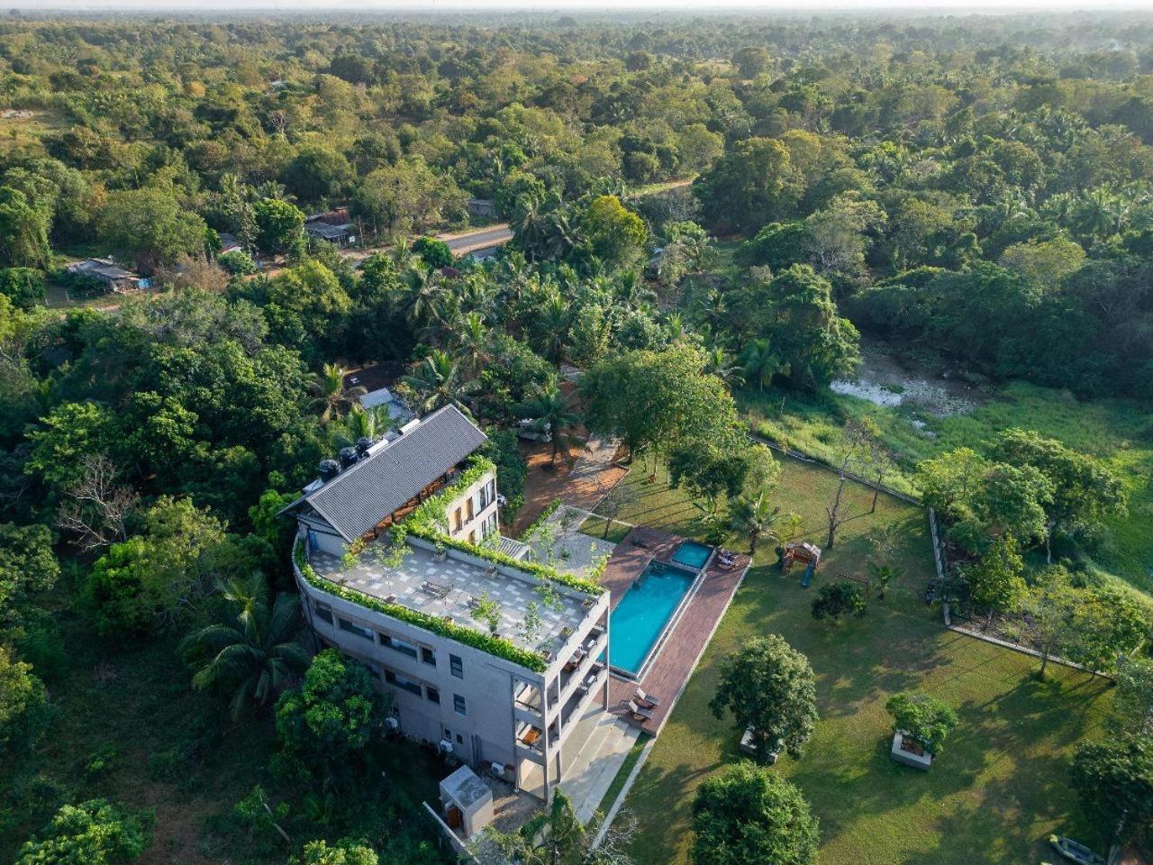Thimbiri Wewa Resort Wilpattu Buitenkant foto