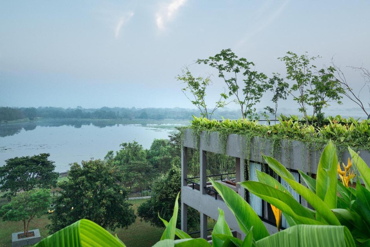 Thimbiri Wewa Resort Wilpattu Buitenkant foto