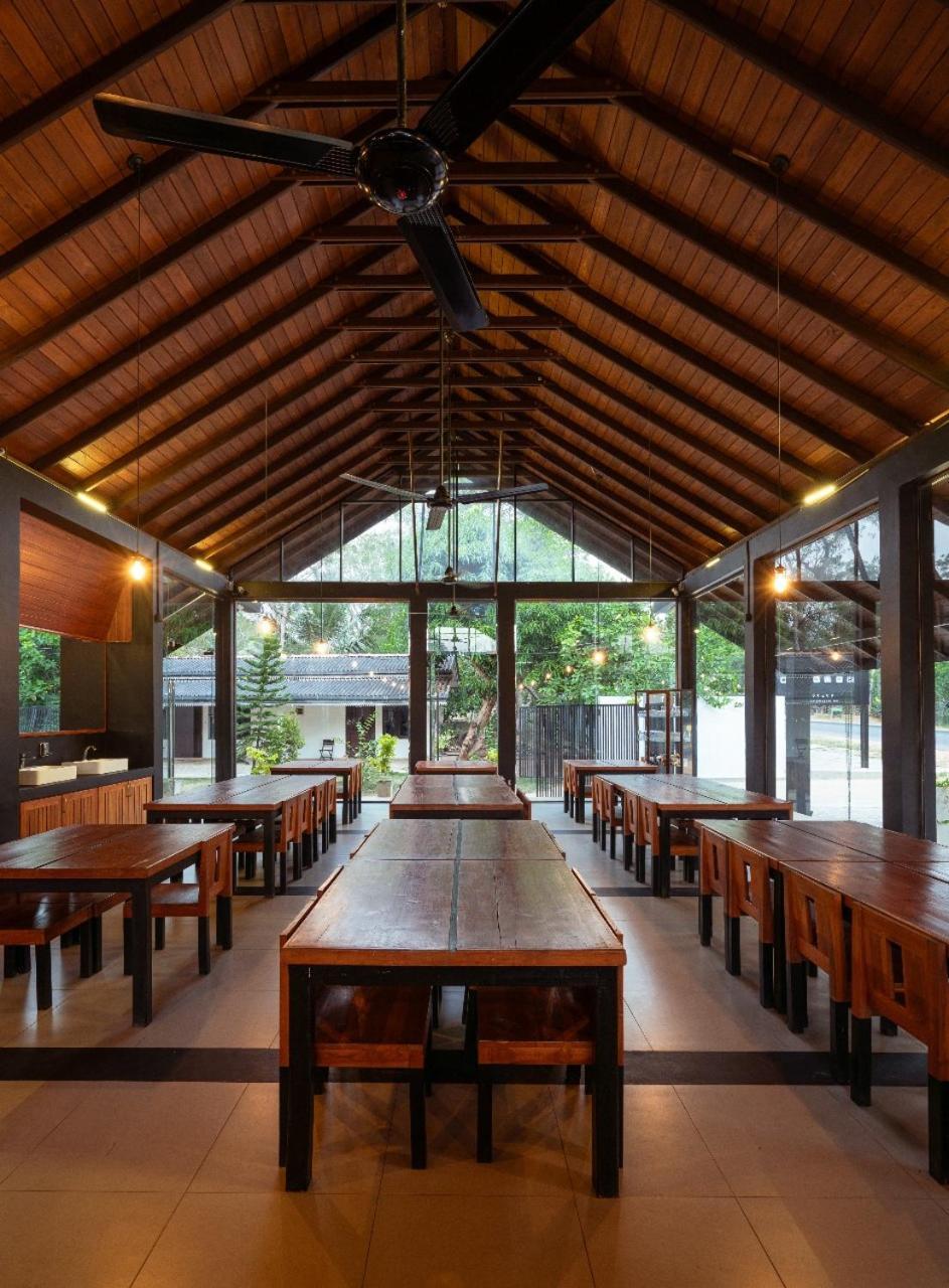 Thimbiri Wewa Resort Wilpattu Buitenkant foto